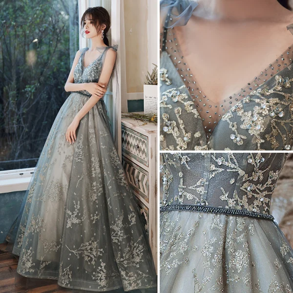 Charmant Robe De Soirée 2020 Princesse V-Cou Glitter Perlage Faux Diamant Paillettes Sans Manches Dos Nu Train De Balayage Robe De Ceremonie