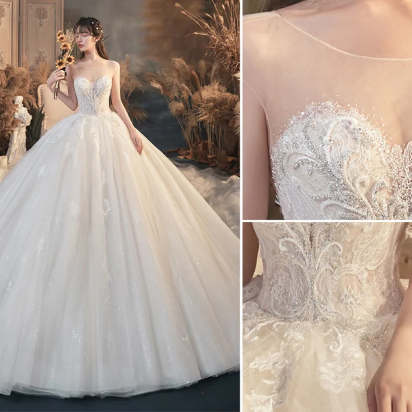Luxe Champagne Robe De Mariée 2020 Robe Boule Encolure Dégagée Perlage Faux Diamant Paillettes En Dentelle Fleur Manches Courtes Royal Train
