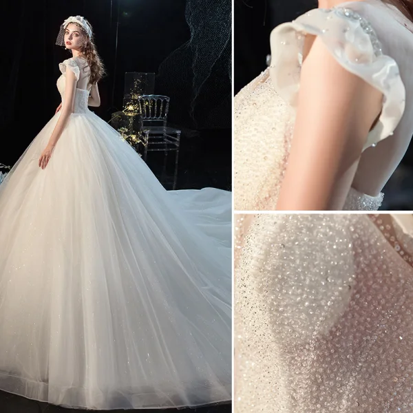 Charmant Champagne Robe De Mariée 2020 Robe Boule Encolure Dégagée Perlage Paillettes Sans Manches Dos Nu Royal Train