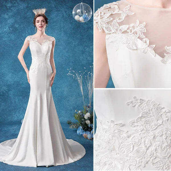 Affordable Ivory Wedding Dresses A-Line / Princess 2020 Scoop Neck Lace Flower Sleeveless Sweep Train