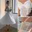 Schlicht Ivory / Creme Spitze Blumen Strand Brautkleider / Hochzeitskleider 2021 A Linie Spaghettiträger Ärmellos Rückenfreies Wadenlang Hochzeit