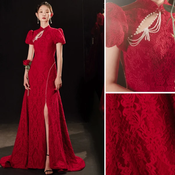 Style Chinois Haut de Gamme Bordeaux Dentelle Cheongsam Robe De Soirée 2021 Princesse Col Haut Perle En Dentelle Fleur Manches Courtes Dos Nu Train De Balayage Soirée Robe De Ceremonie