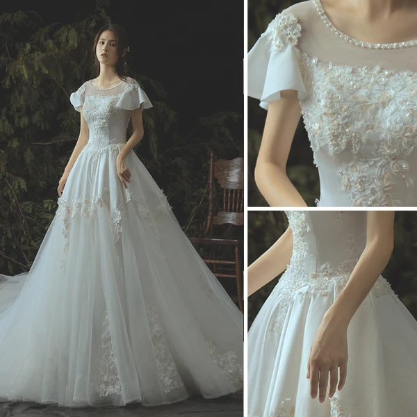 Modern / Fashion Ivory Wedding Dresses 2019 A-Line / Princess Lace Appliques Beading Pearl Sequins Scoop Neck Backless Short Sleeve Royal Train