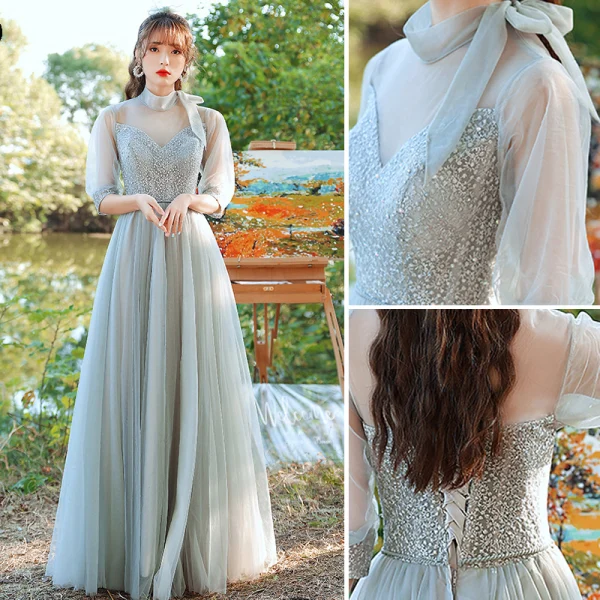 Modest / Simple Sage Green Ruffle Bridesmaid Dresses 2021 A-Line / Princess V-Neck Short Sleeve Backless Floor-Length / Long Wedding Party Dresses