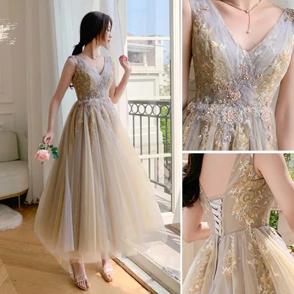 Chic / Beautiful Champagne Bridesmaid Dresses 2021 A-Line / Princess V-Neck Beading Pearl Sequins Lace Flower Short Sleeve Backless Floor-Length / Long Bridesmaid Wedding Party Dresses