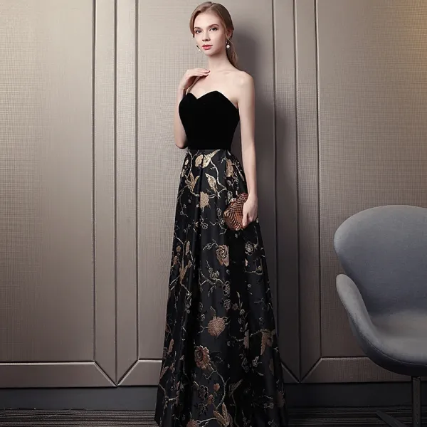Chic / Beautiful Black Gold Prom Dresses 2018 Empire Sweetheart Sleeveless Embroidered Floor-Length / Long Ruffle Backless Formal Dresses