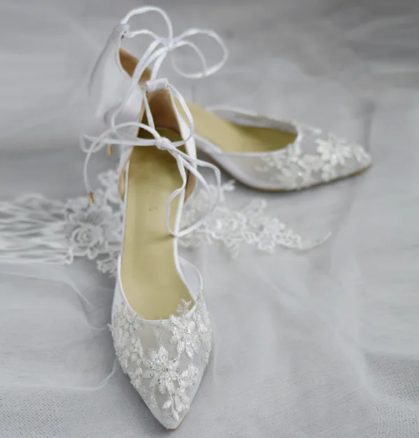 Classy Ivory Handmade  See-through Wedding Shoes 2020 Leather Pearl Rhinestone Lace 6 cm Stiletto Heels Pointed Toe Wedding High Heels