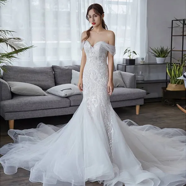 Elegant Ivory Wedding Dresses 2019 Trumpet / Mermaid Off-The-Shoulder Short Sleeve Backless Appliques Lace Chapel Train Ruffle