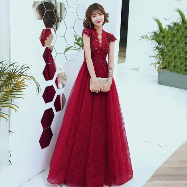 Fashion Red Lace See-through Evening Dresses  2020 A-Line / Princess V-Neck Short Sleeve Beading Floor-Length / Long Backless Formal Dresses