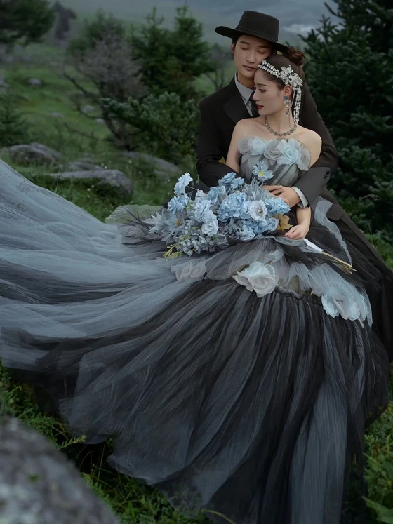 How to Rock Your Prom Night in 2023 with Veaul