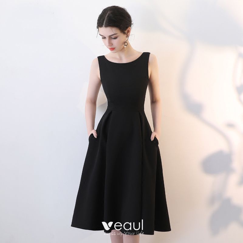 Simple Noire de retour 2019 Robe De Graduation Princesse Encolure