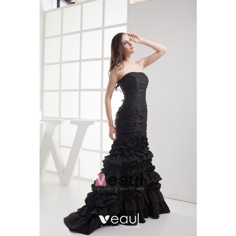 Pink Taffeta With Black Appliques Celebrity Prom Dresses Scoop