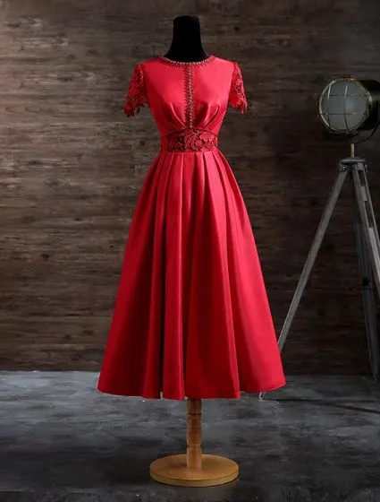 a line floor length dress