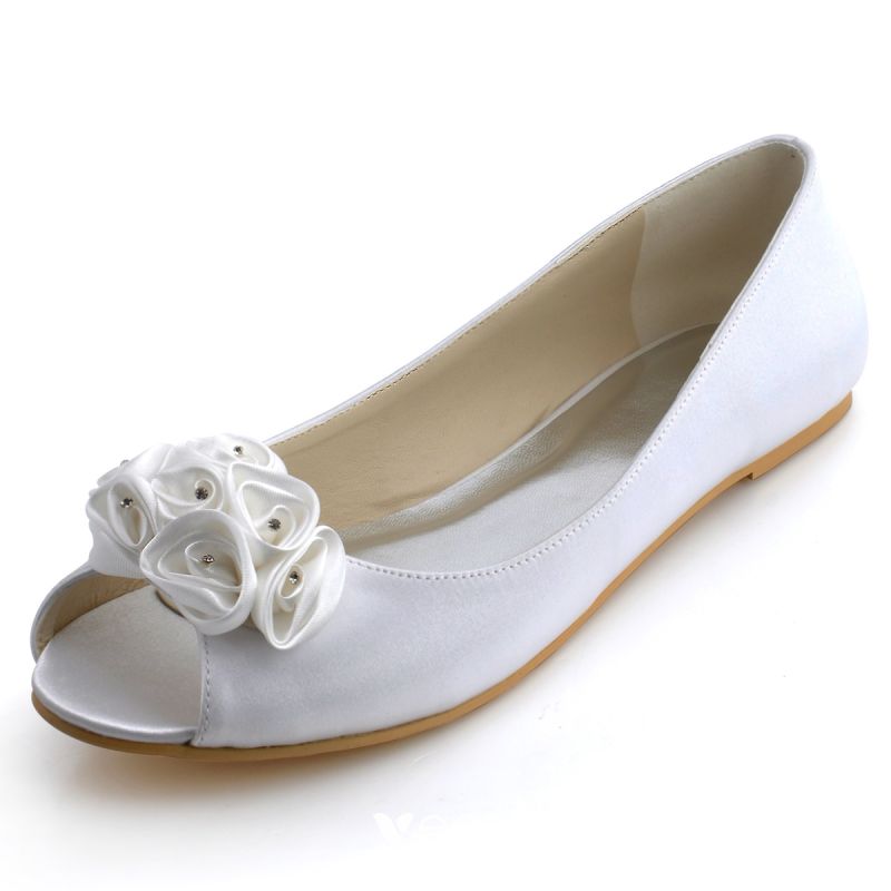 stylish flat shoes for wedding