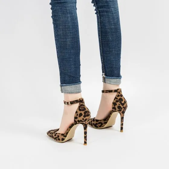 pointed leopard print heels