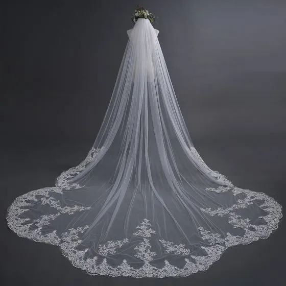 black and white wedding veil