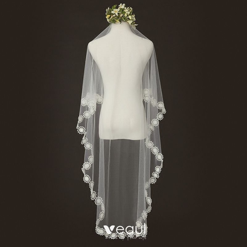 simple ivory veil