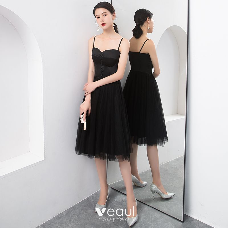 knee length simple black dress