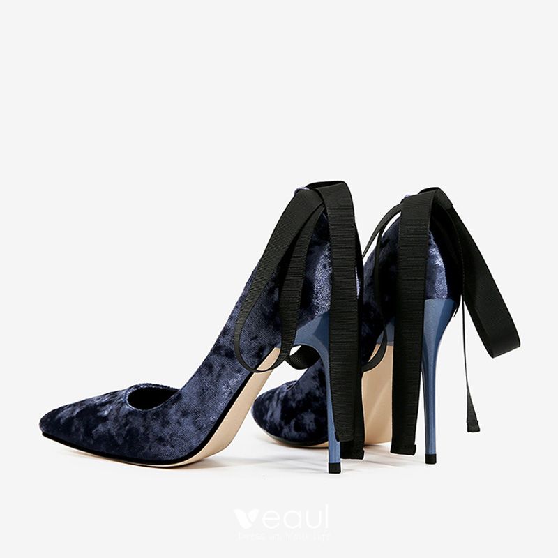 navy lace pumps