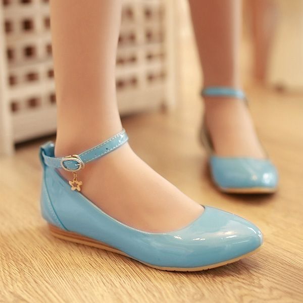 womens flat shoes with strap