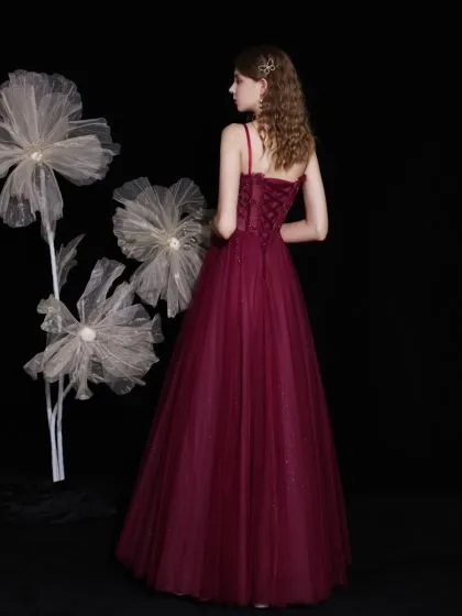 Best Burgundy Engagement Prom Dresses 2021 A Line Princess Spaghetti Straps Sleeveless Beading 2196