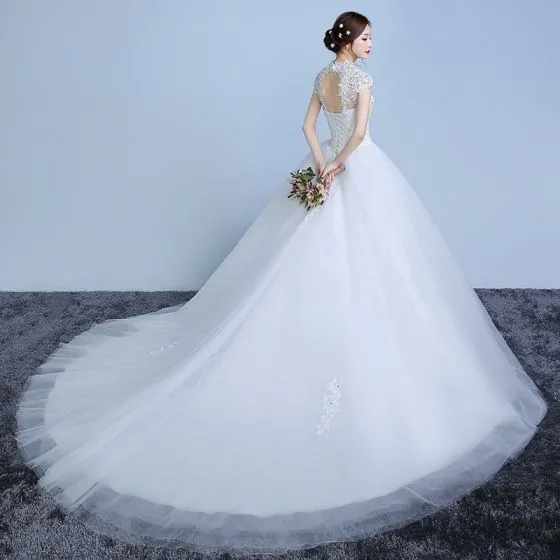 Elegant Short White Layered Tulle Skirt Wedding Dress With Pearls Linda Dress