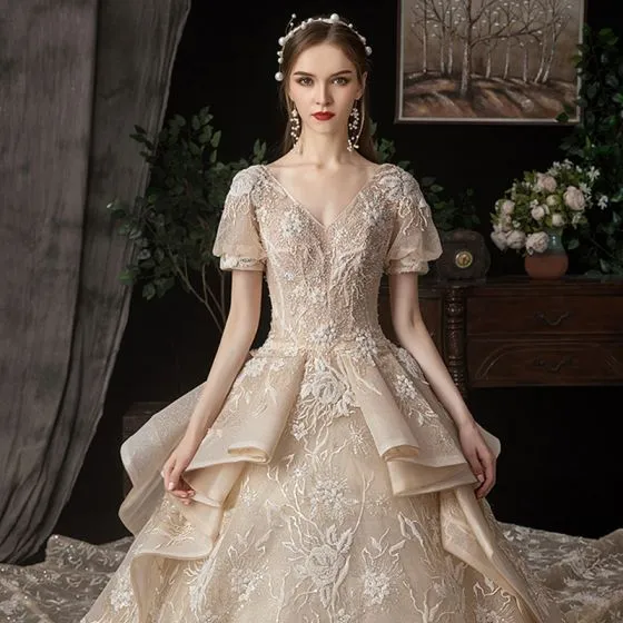 Victorian Style Champagne Wedding Dresses 2020 Ball Gown V-Neck Puffy ...