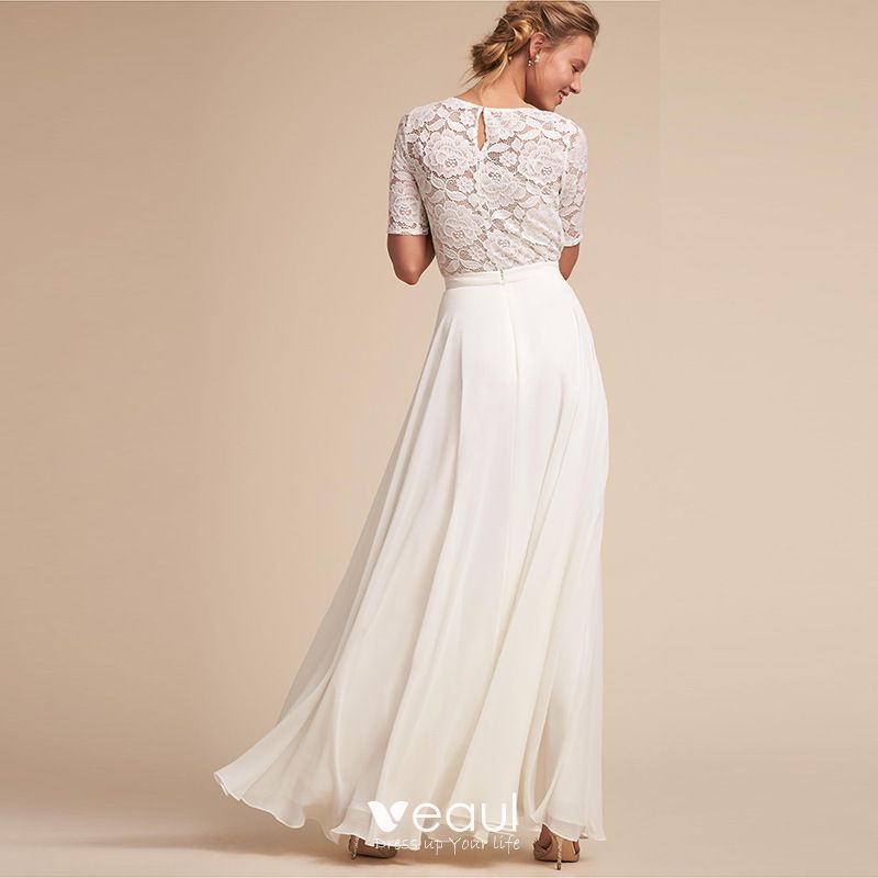 Modest / Simple White Maxi Dresses 2018 A-Line / Princess Lace Scoop
