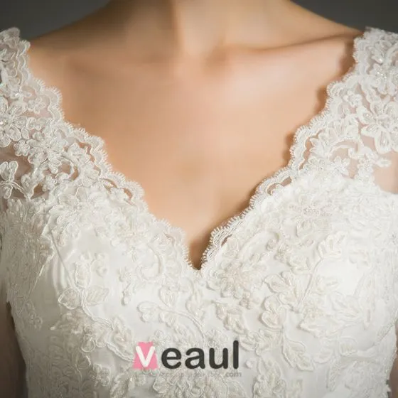 Elegant A-line V-neck 3/4 Sleeves Applique Lace Wedding Dress - A Line