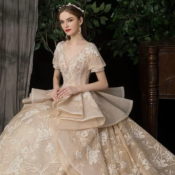 Victorian Style Champagne Wedding Dresses 2020 Ball Gown V-Neck Puffy ...