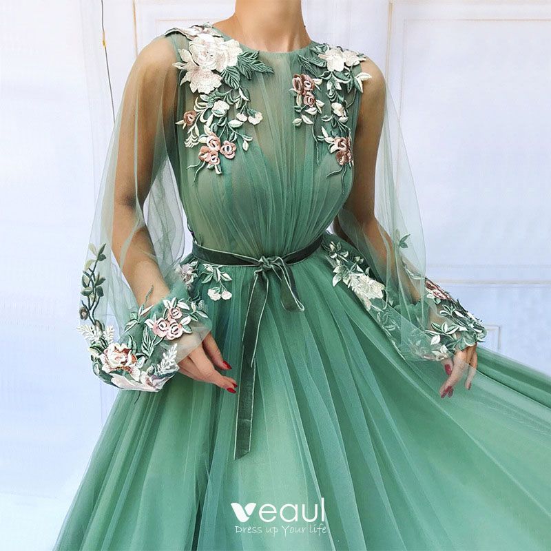 emerald green prom dresses 2022