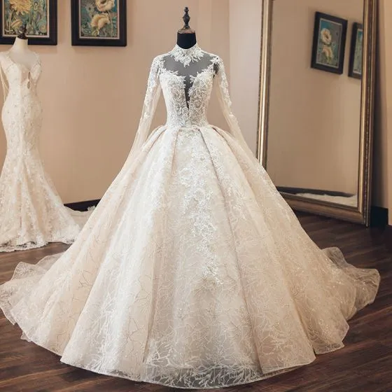 vintage style wedding dresses with sleeves