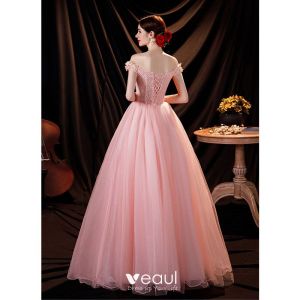 Charming Candy Pink Rhinestone Lace Flower Appliques Prom Dresses 2021 A-Line / Princess Off-The-Shoulder Sleeveless Backless Floor-Length / Long Formal Dresses Charming Candy Pink Rhinestone Lace Flower Appliques Prom Dresses 2021 A-Line / Princess Off-The-Shoulder Sleeveless Backless Floor-Length / Long Formal Dresses