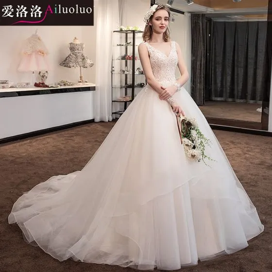 Elegant Champagne Wedding Dresses 2018 Ball Gown Lace Flower V-Neck ...