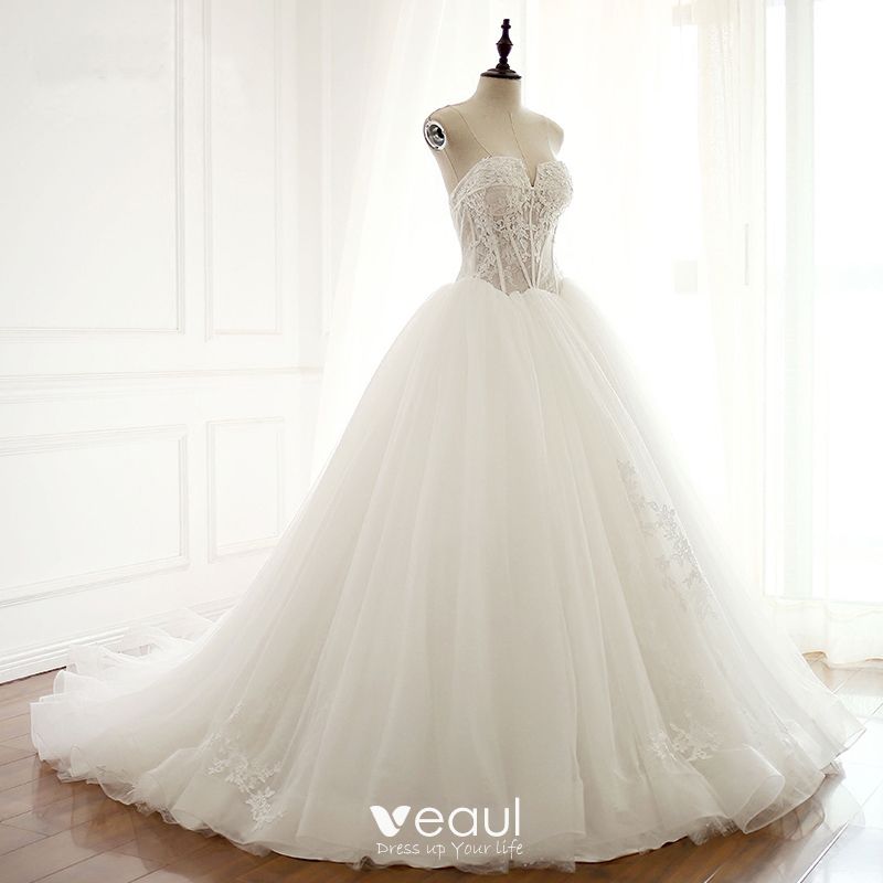 pictures of wedding dresses 2018