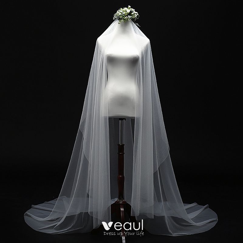 simple ivory veil