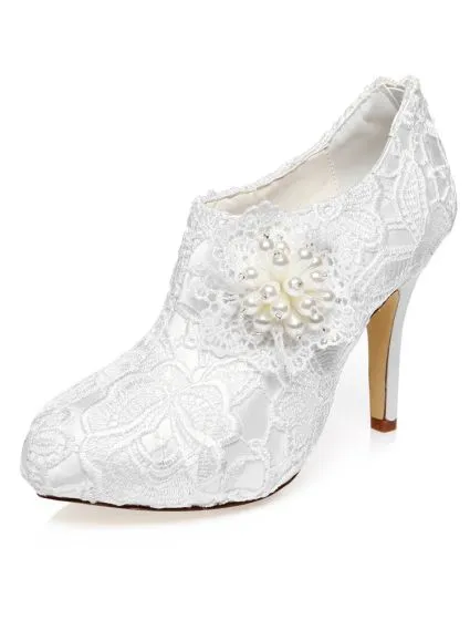 white lace bridal shoes