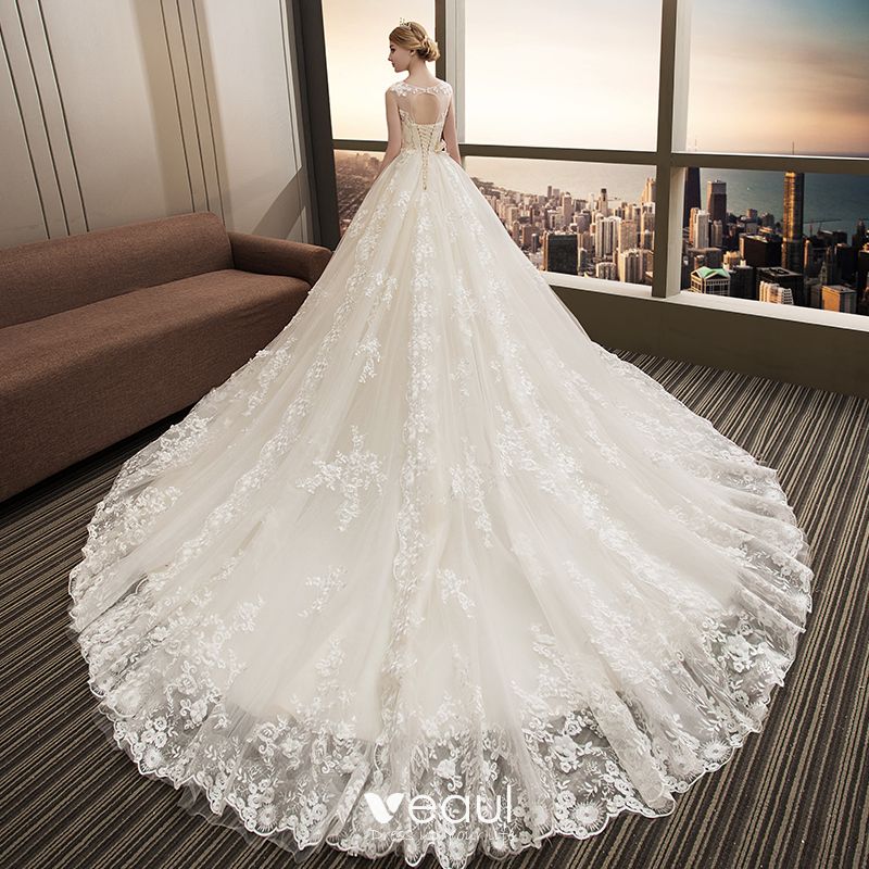 Modern / Fashion Champagne Wedding Dresses 2018 Ball Gown Lace ...