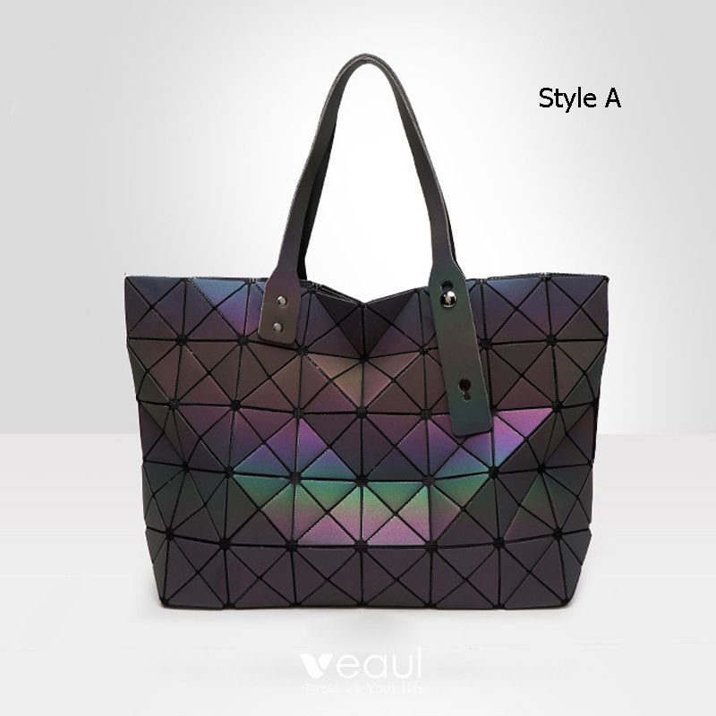 Fashion Multi-Colors Luminous Geometric Square Wallet 2021 PU Holographic  Reflective Women's Bags