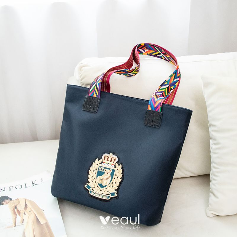 Where to Shop Fashionable Tote Bags in Hong Kong