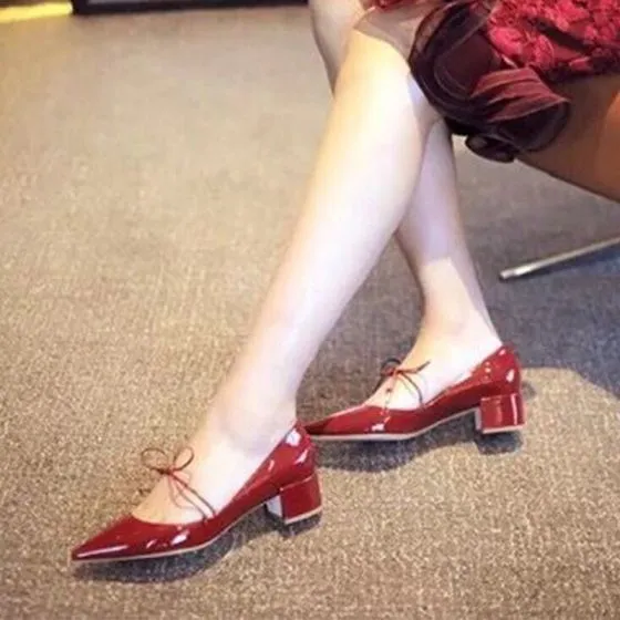 Lovely Black Dating Womens Shoes 2019 Patent Leather Bow 4 Cm Thick Heels Pointed Toe Low Heels Kitten Heels Pumps 560x560 