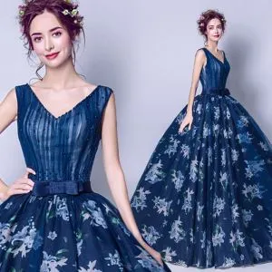 Chic / Beautiful Navy Blue Prom Dresses 2018 Ball Gown V-Neck ...