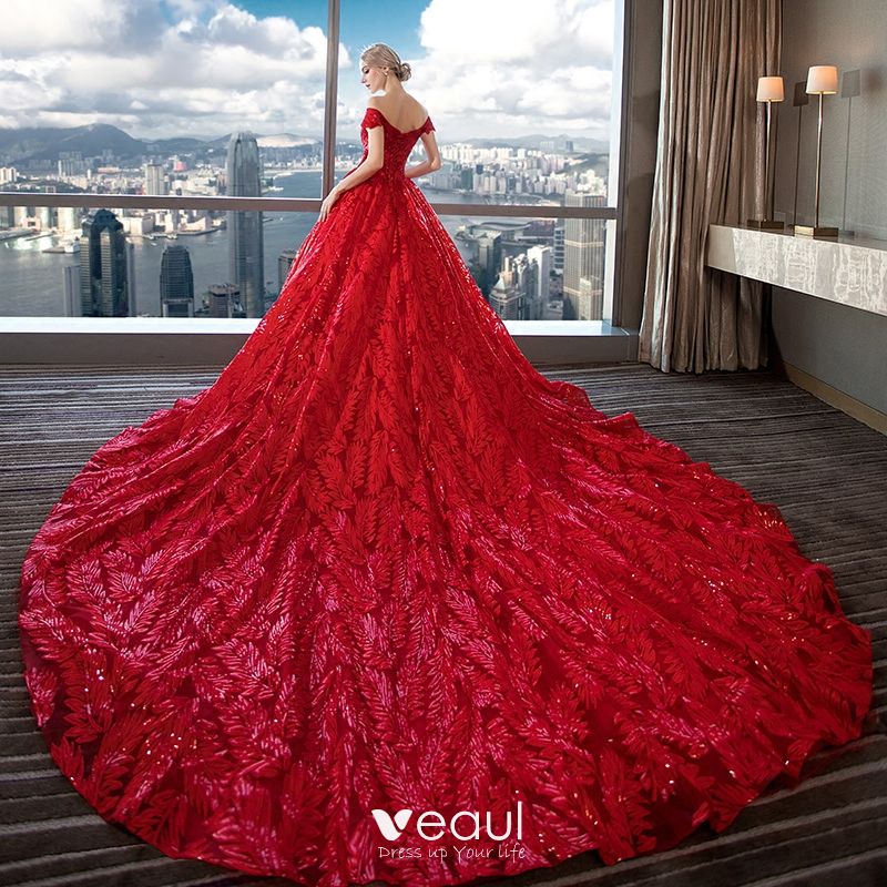 Luxury Gorgeous Red Lace Wedding Dresses 2018 Ball Gown Off The Shoulder Short Sleeve Backless 