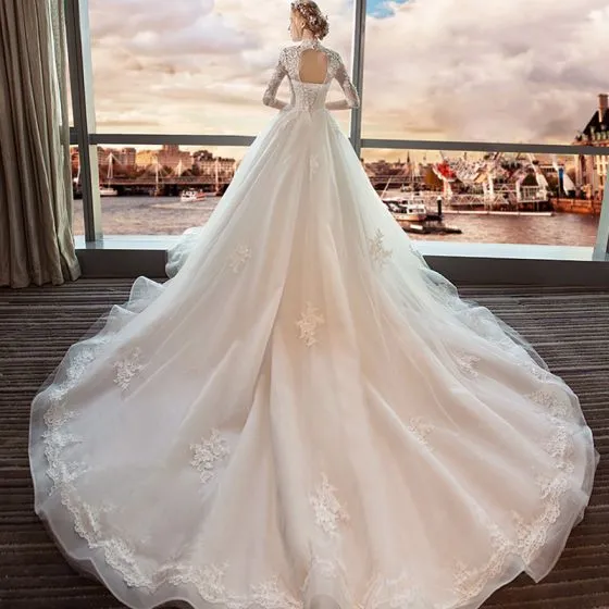 Chic / Beautiful White Wedding Dresses 2018 Ball Gown Lace Appliques ...