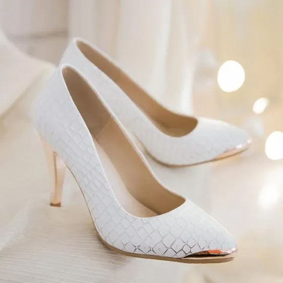 office white pumps
