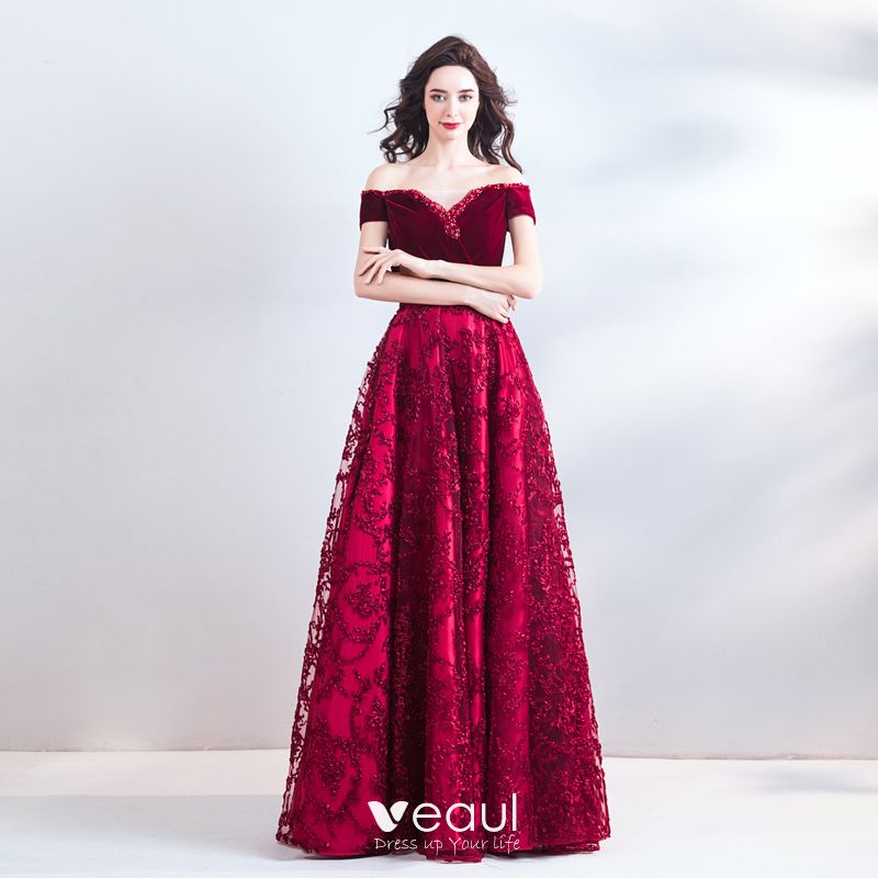 Chic / Beautiful Burgundy Floor-Length / Long Evening Dresses 2018 A-Line /  Princess Strapless Charmeuse Backless Beading
