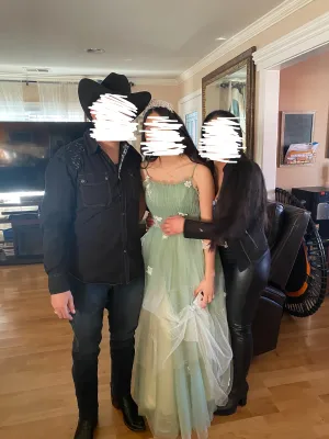photo image of 6