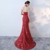 Unique Rot Abendkleider 2017 Mermaid Stehkragen Spitze Schmetterling Applikationen Rückenfreies Abend Festliche Kleider