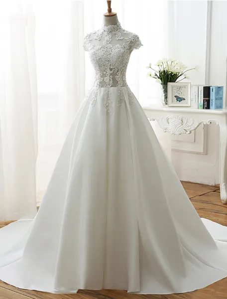 Vintage A-line Wedding Dresses 2017 High Neck Applique Lace Beading Sequins Ivory Satin Bridal Gowns