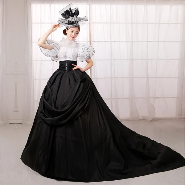 Vintage / Retro Ball Gown Black White Prom Dresses 2018 High Neck Tulle Chapel Train Puffy Zipper Buttons Beading Formal Dresses
